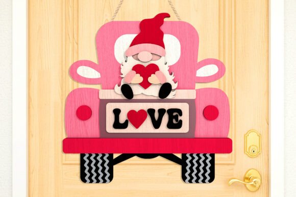 Evaluating the Gnome Truck Door Sign SVG for Seasonal Crafting